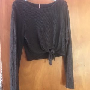 Crop top grey long sleeve